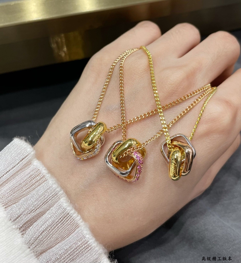 Ca*t1er necklaces